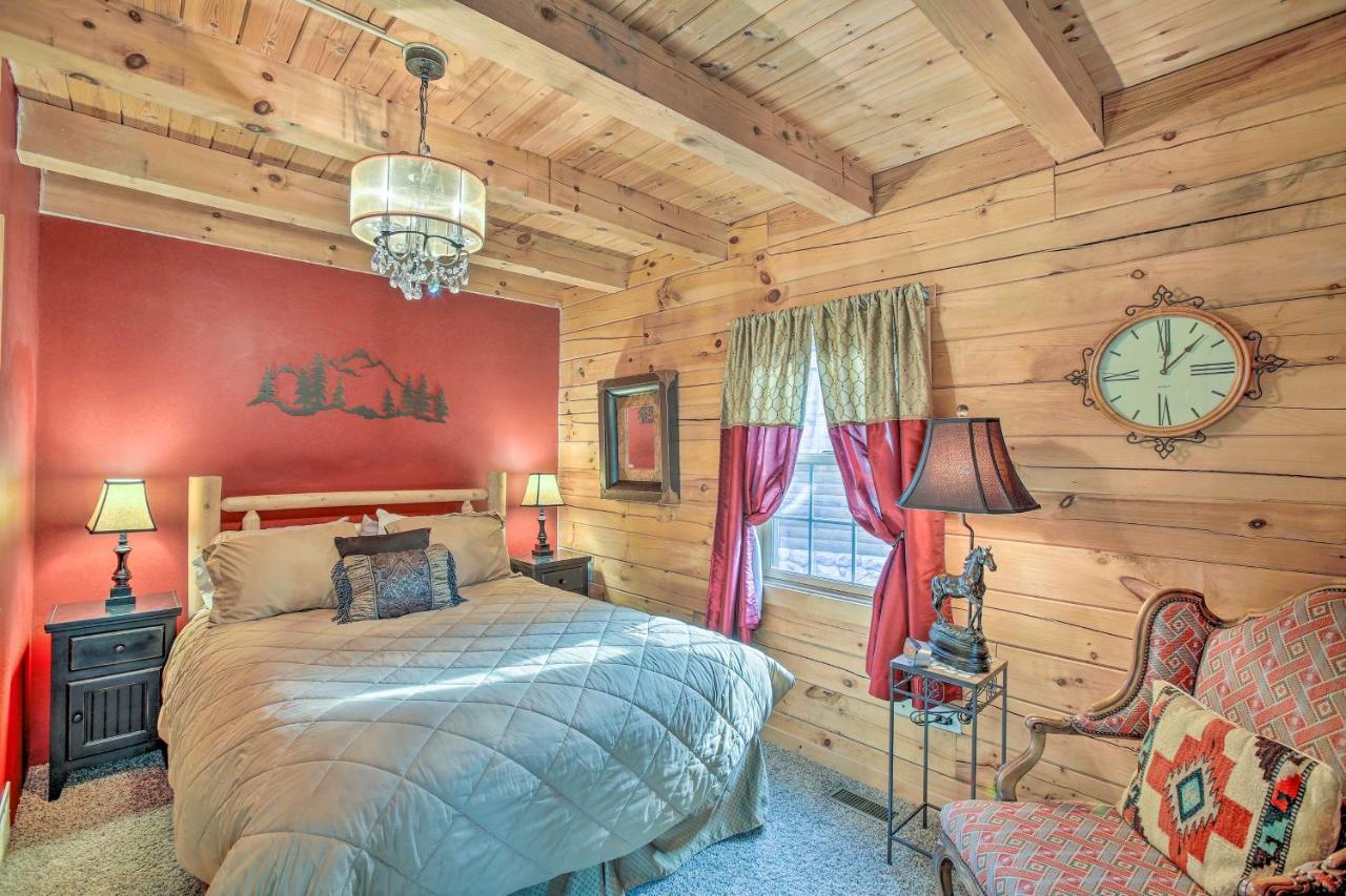 Rothbury Resort Cabin With Fire Pit Golf, Hike And Play! מראה חיצוני תמונה