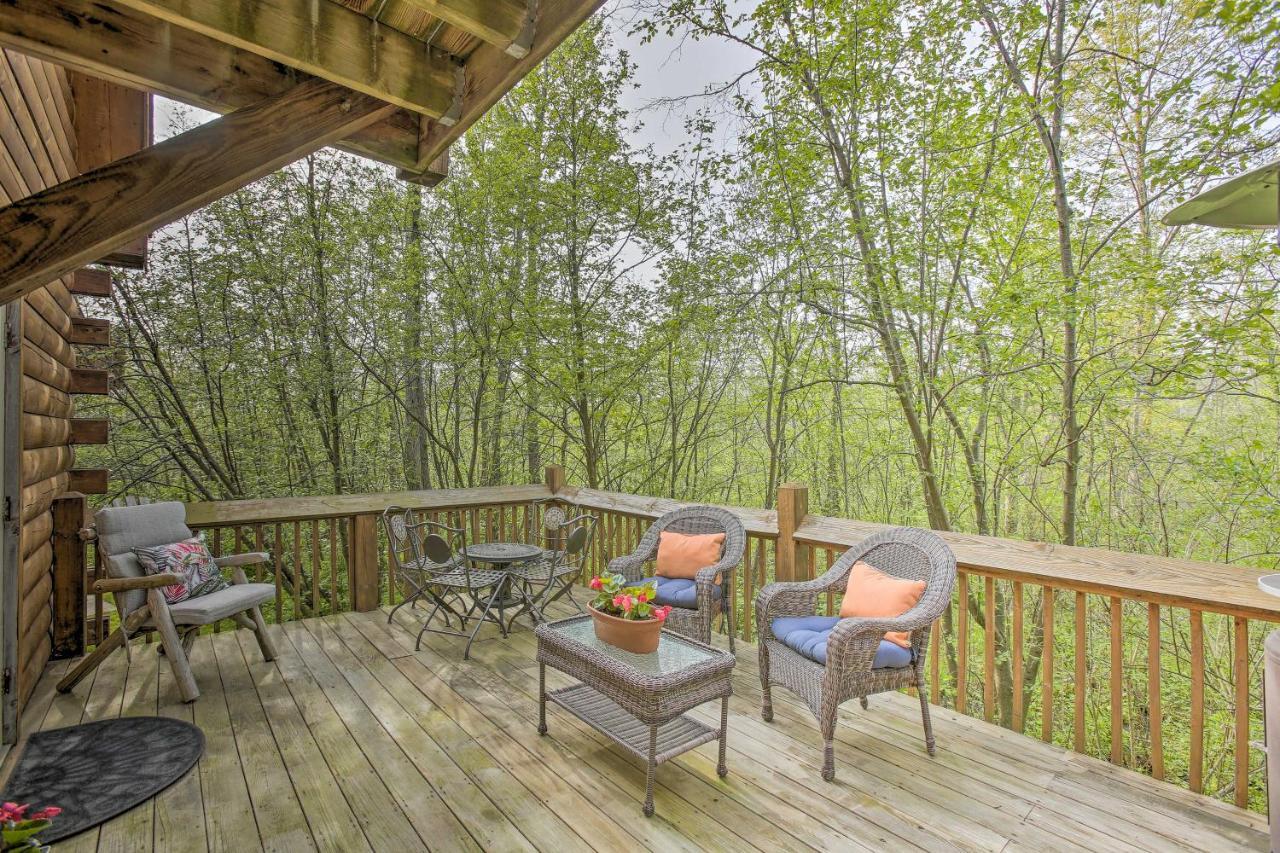 Rothbury Resort Cabin With Fire Pit Golf, Hike And Play! מראה חיצוני תמונה