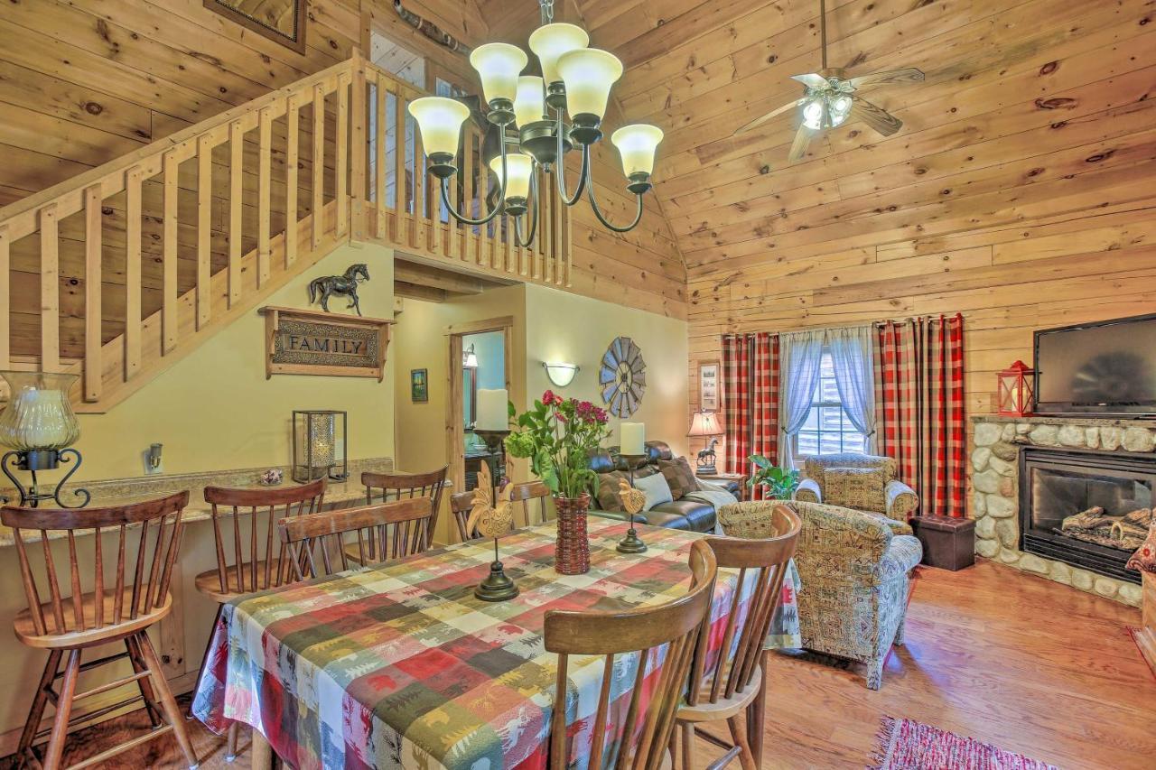 Rothbury Resort Cabin With Fire Pit Golf, Hike And Play! מראה חיצוני תמונה